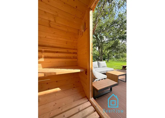 Lägenhet Nawypasie With Sauna Beautiful Garden Sup Board And Just 30 Minutes From Gdansk And Gdynia *